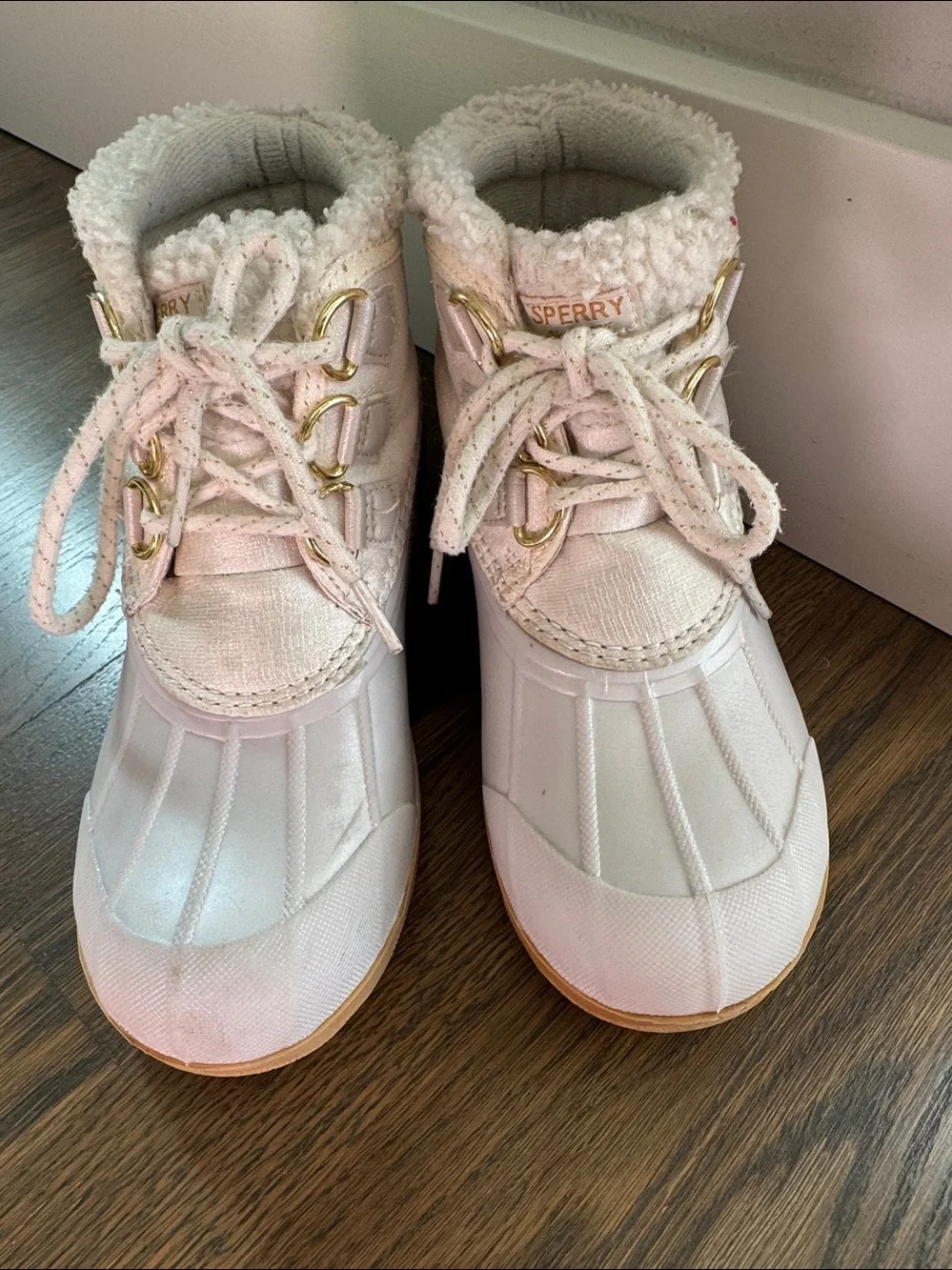 Sperry Waterproof Winter Ankle Boots alpine white size 3 girls
